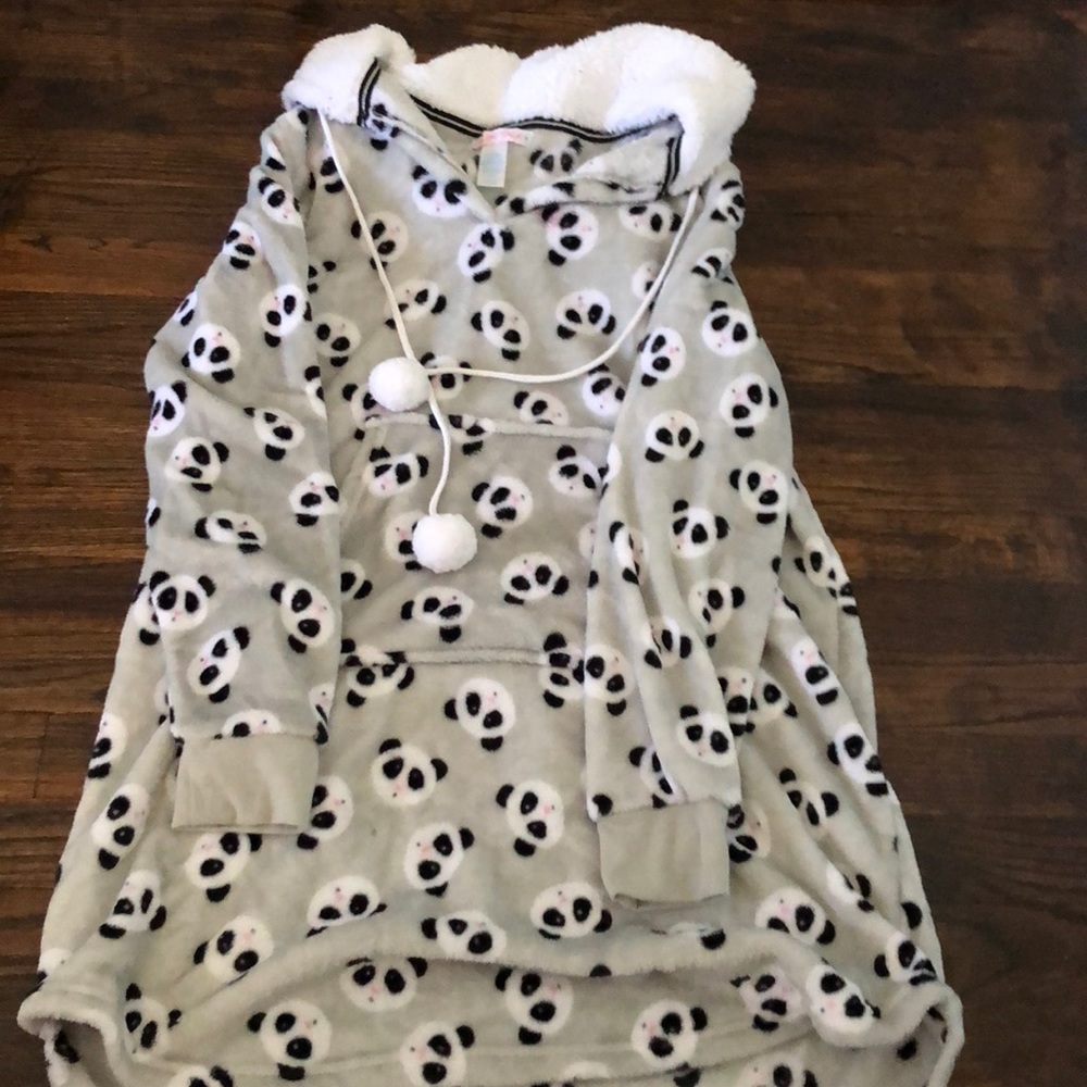 Girls robe